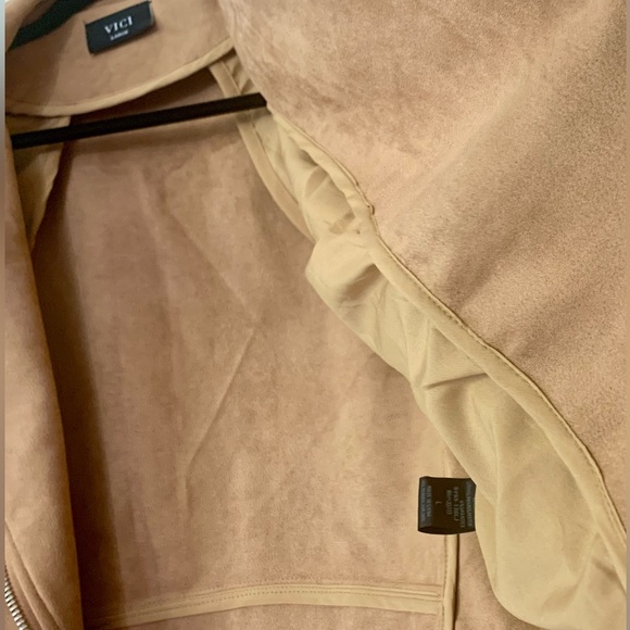 Vici Suede Moto Jacket in Large - Picture 10 of 11
